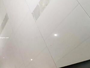 极品绿茶骚货外围女郎美女小姐姐商场女厕偷拍系列34-20210528_215206